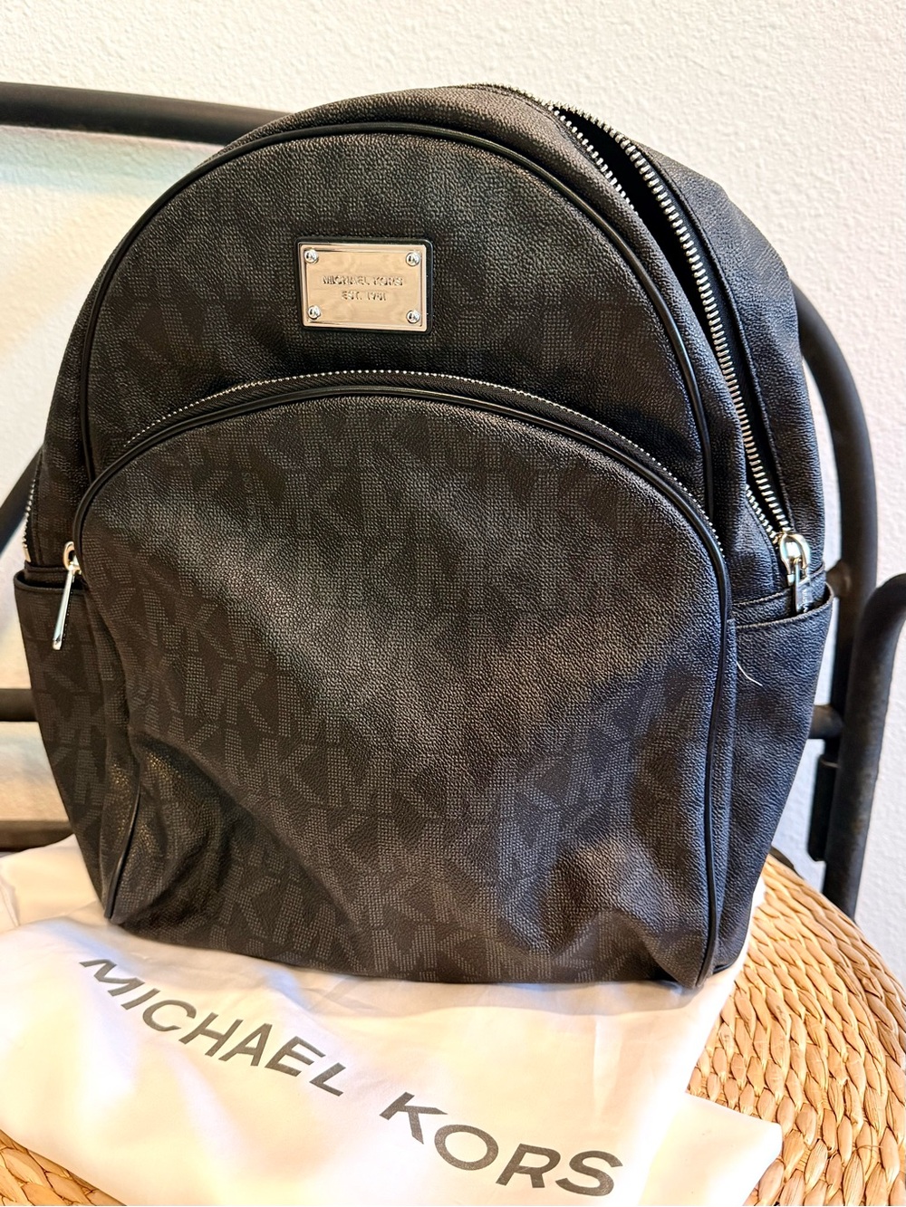 MK Abbey Medium Backpack Black Signature PVC